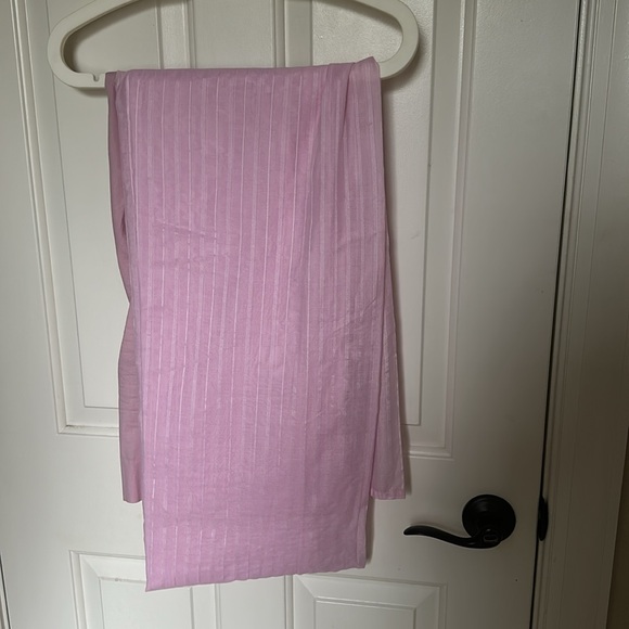 Pakistani clothes- 3 piece lawn outfit - Picture 6 of 8